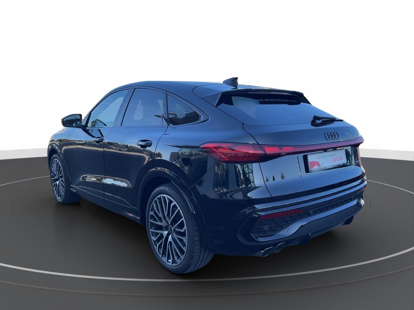 Bild über Audi Q5 Sportback TDI quattro 150 kW S tronic - für weitere Informationen kontaktieren Sie den Audi Partner