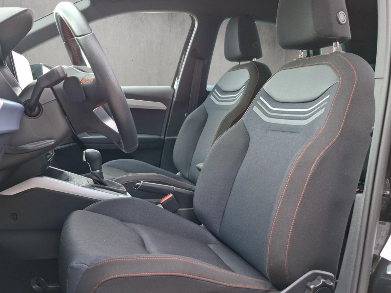 SEAT Arona – Bild 9