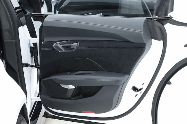 2026 Audi RS e-tron GT Performance Base - Photo 56
