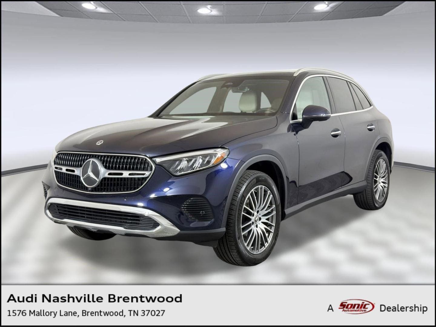 2024 Mercedes-Benz GLC GLC 300's photo