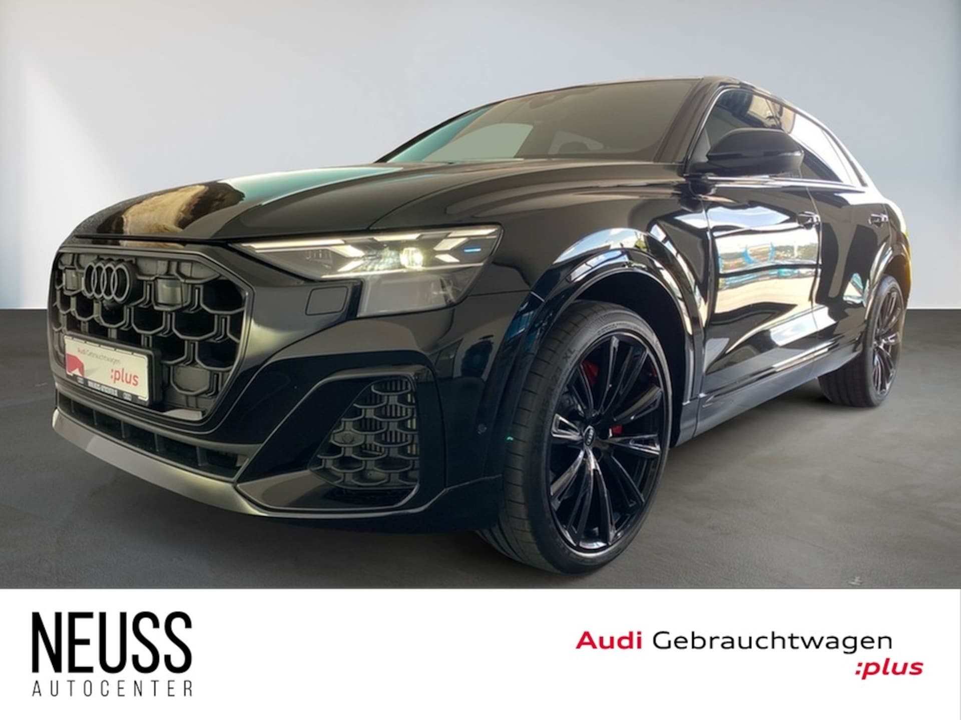 Audi SQ8 SUV — Audi SQ8 SUV TFSI 373 kW (507 PS) tiptronic SQ8 4.0 TFSI quattro PANO+AHK+360°+B&O+23"+AIR+RWO