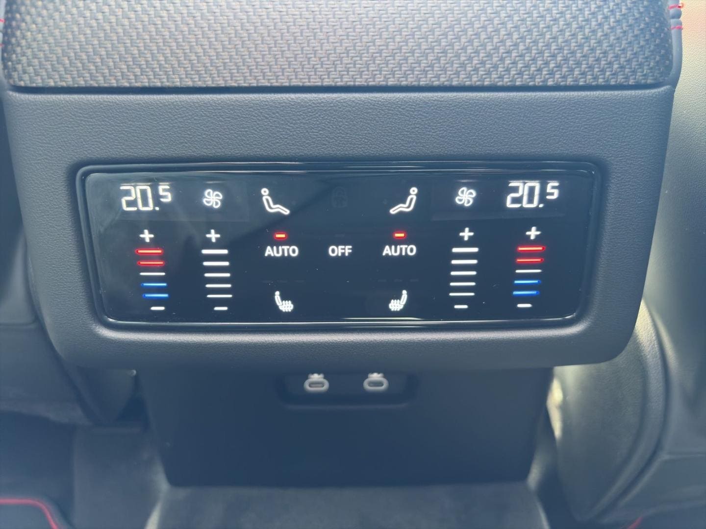 Bild über Audi Q7 SUV TDI quattro 220 kW tiptronic - für weitere Informationen kontaktieren Sie den Audi Partner
