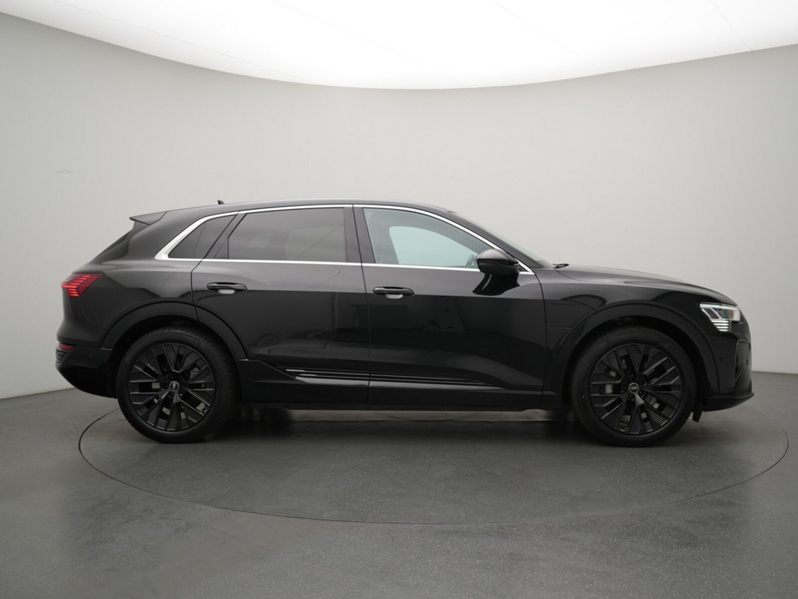 Audi Q8 e-tron – Bild 3