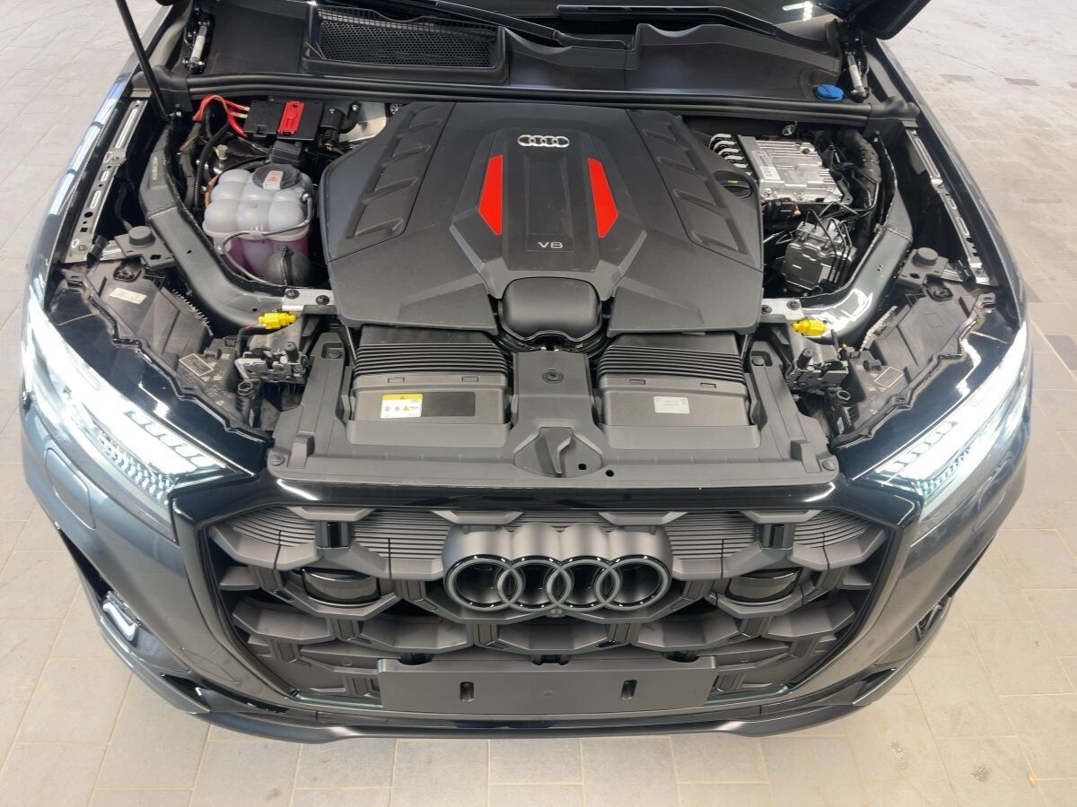 Image about Audi SQ7 SUV TFSI quattro tiptronic