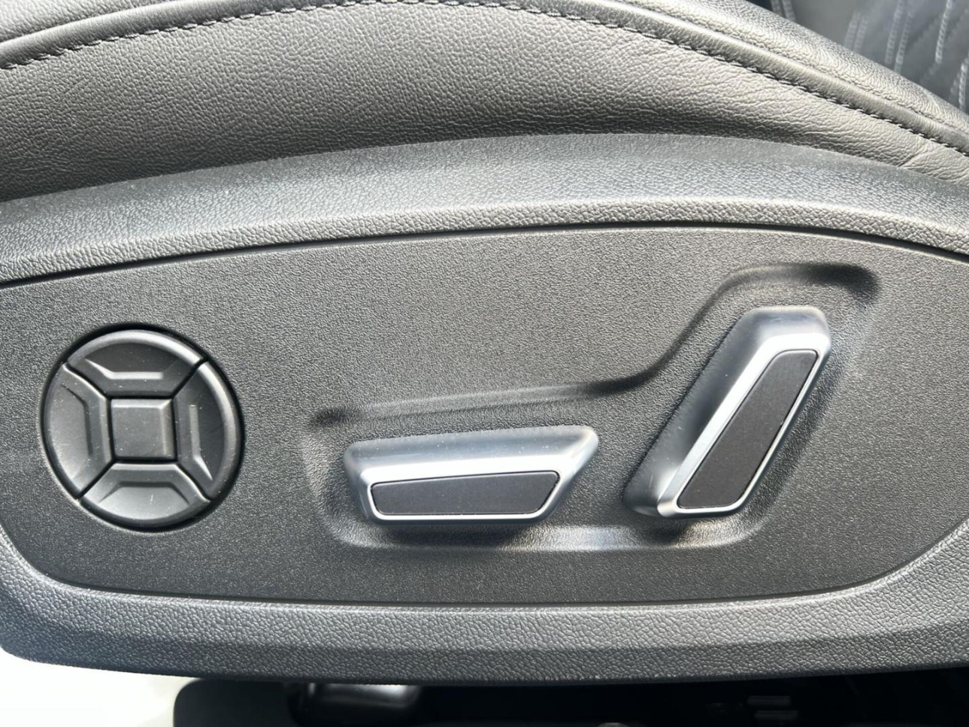Audi S6 Limousine