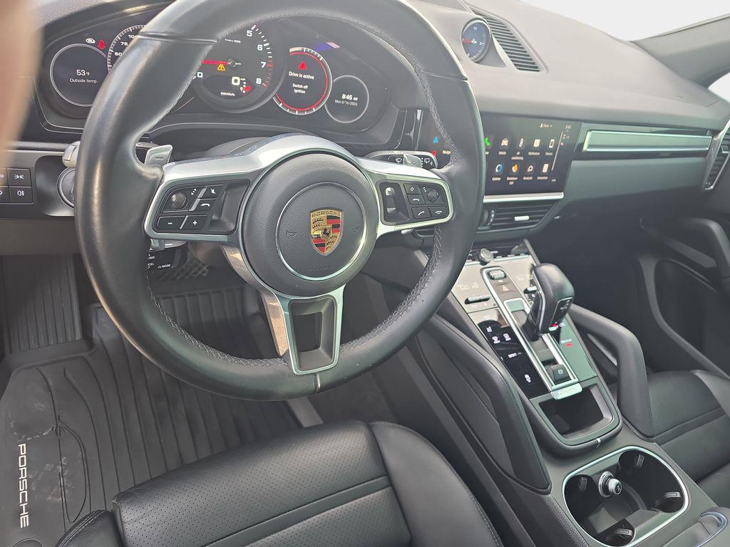 2023 Porsche Cayenne Base - Photo 19