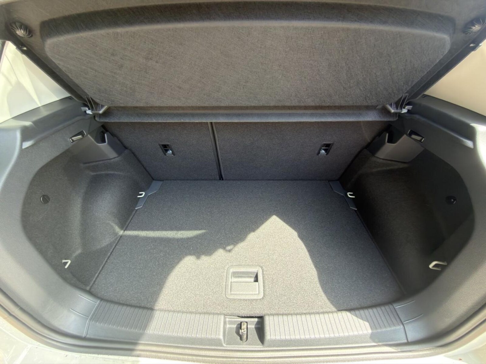 Volkswagen T-Cross – Bild 15