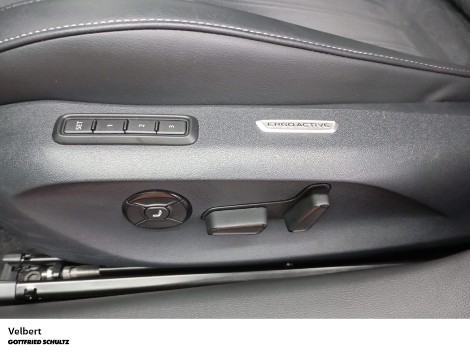 Volkswagen Passat – Bild 12
