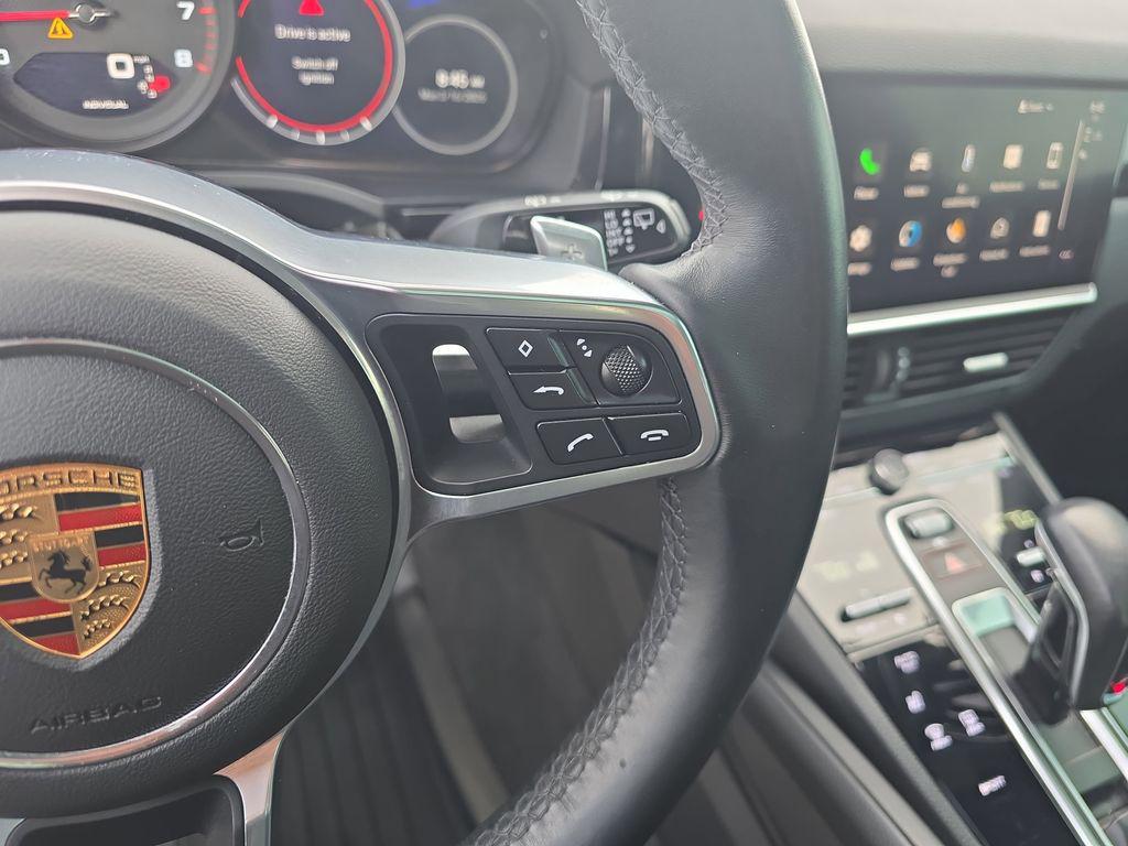 2023 Porsche Cayenne Base - Photo 21