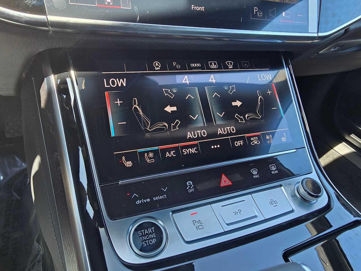 2025 Audi A8 Base - Photo 33