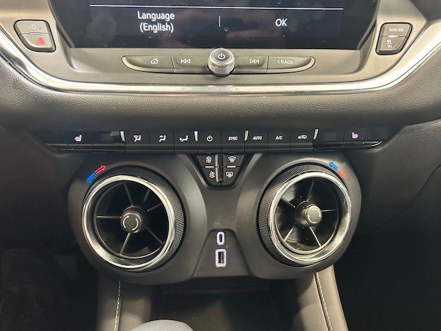 2025 Chevrolet Blazer 2LT - Photo 17