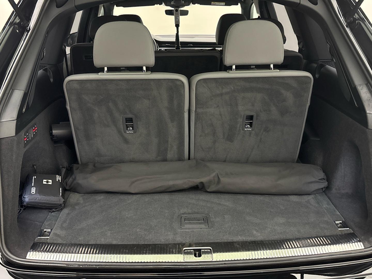 Bild über Audi Q7 SUV S line business TDI quattro 210 kW tiptronic - für weitere Informationen kontaktieren Sie den Audi Partner