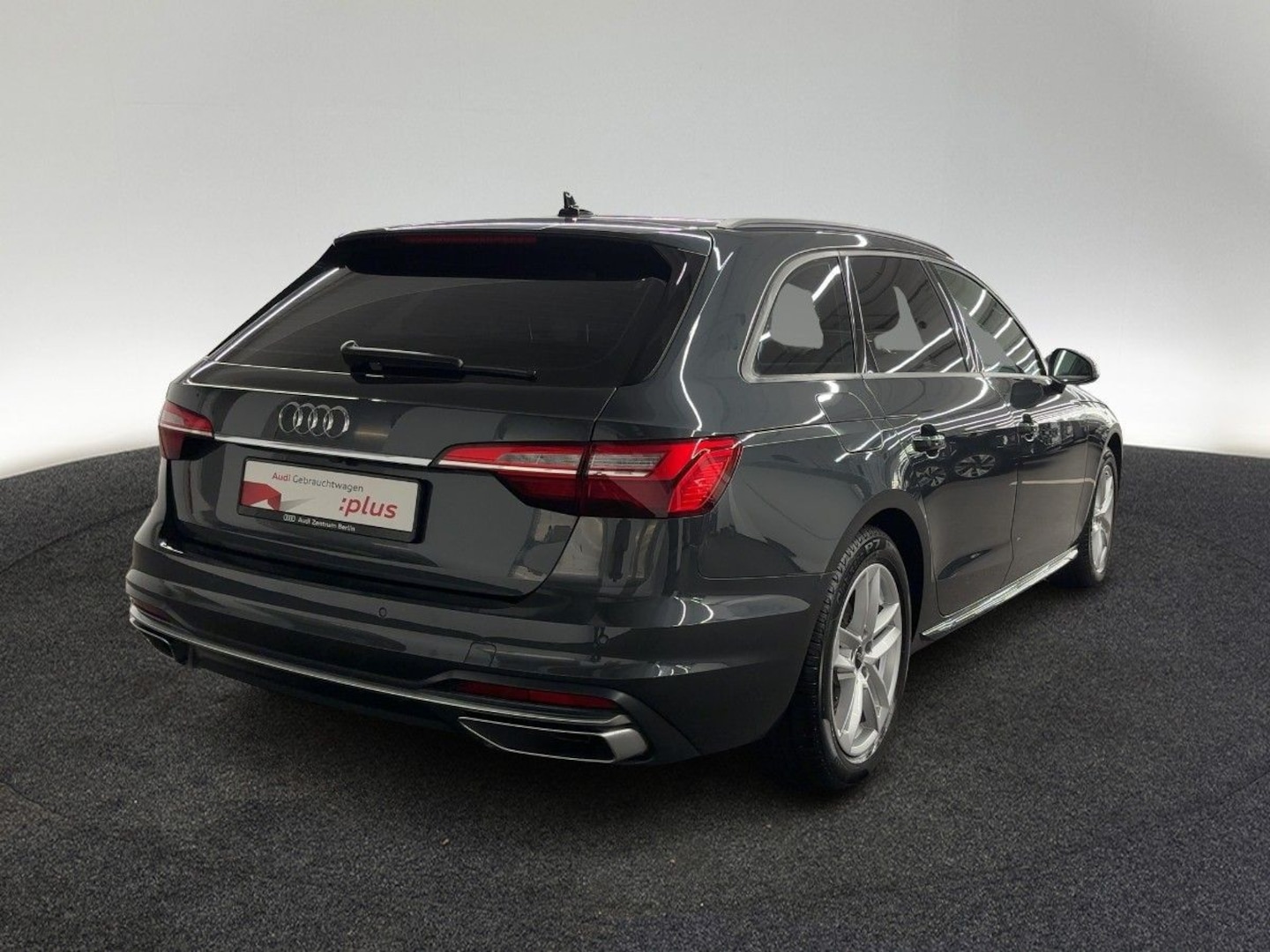 Bild über Audi A4 Avant advanced 35 TFSI S tronic - für weitere Informationen kontaktieren Sie den Audi Partner