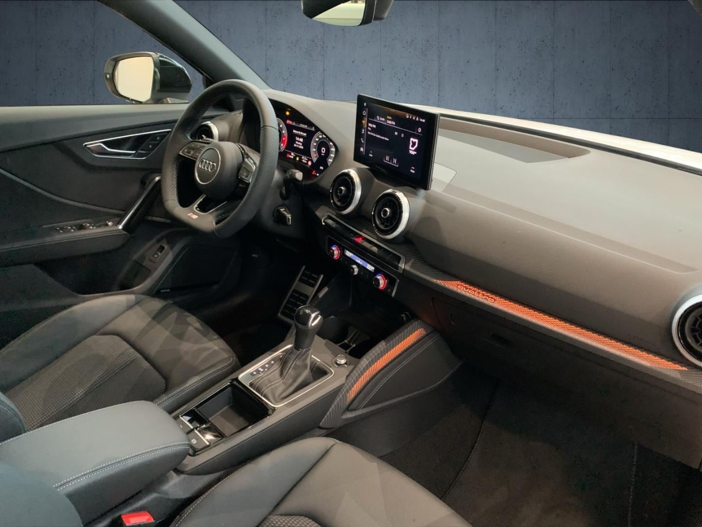 Bild über Audi SQ2 TFSI quattro S tronic - für weitere Informationen kontaktieren Sie den Audi Partner