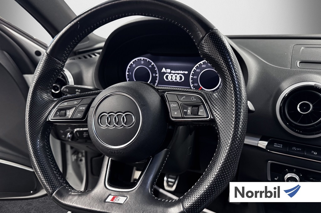 Bild som visar Audi A3 Sedan A3 Sedan 2.0 TDI quattro Sport 150 hk 6-växlad - för mer information kontakta din Audi Partner