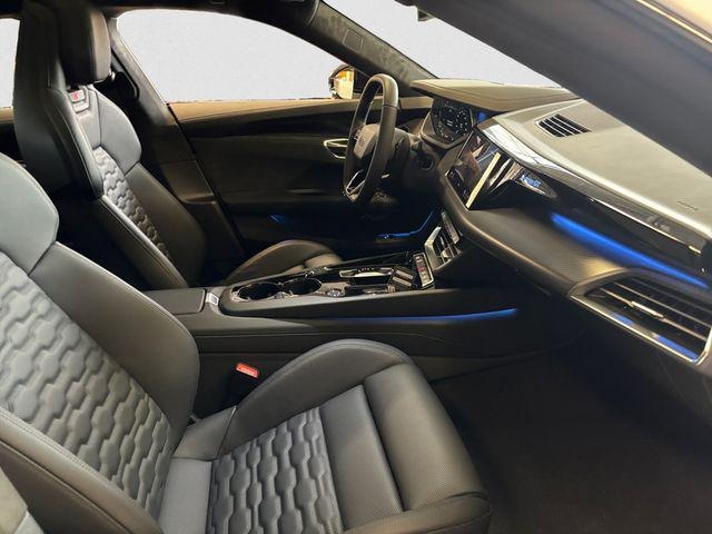 2026 Audi S e-tron GT Prestige - Photo 15