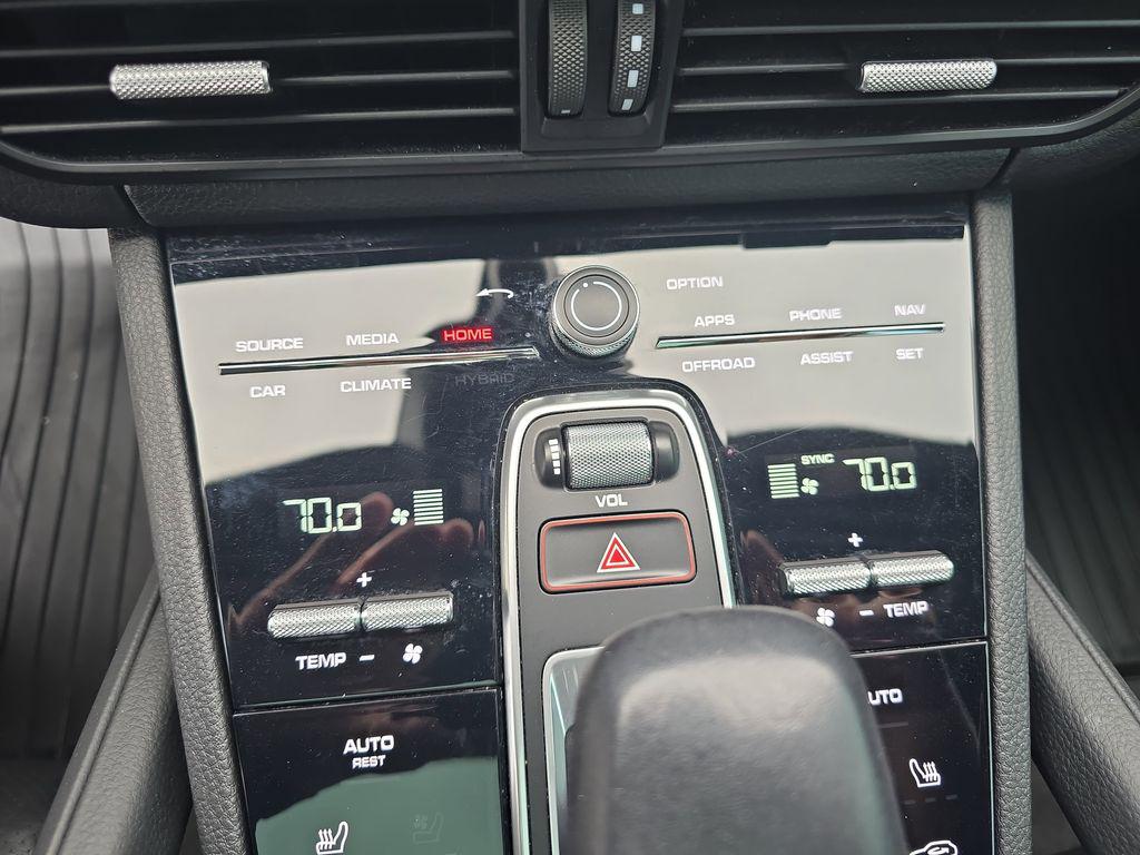2023 Porsche Cayenne Base - Photo 27