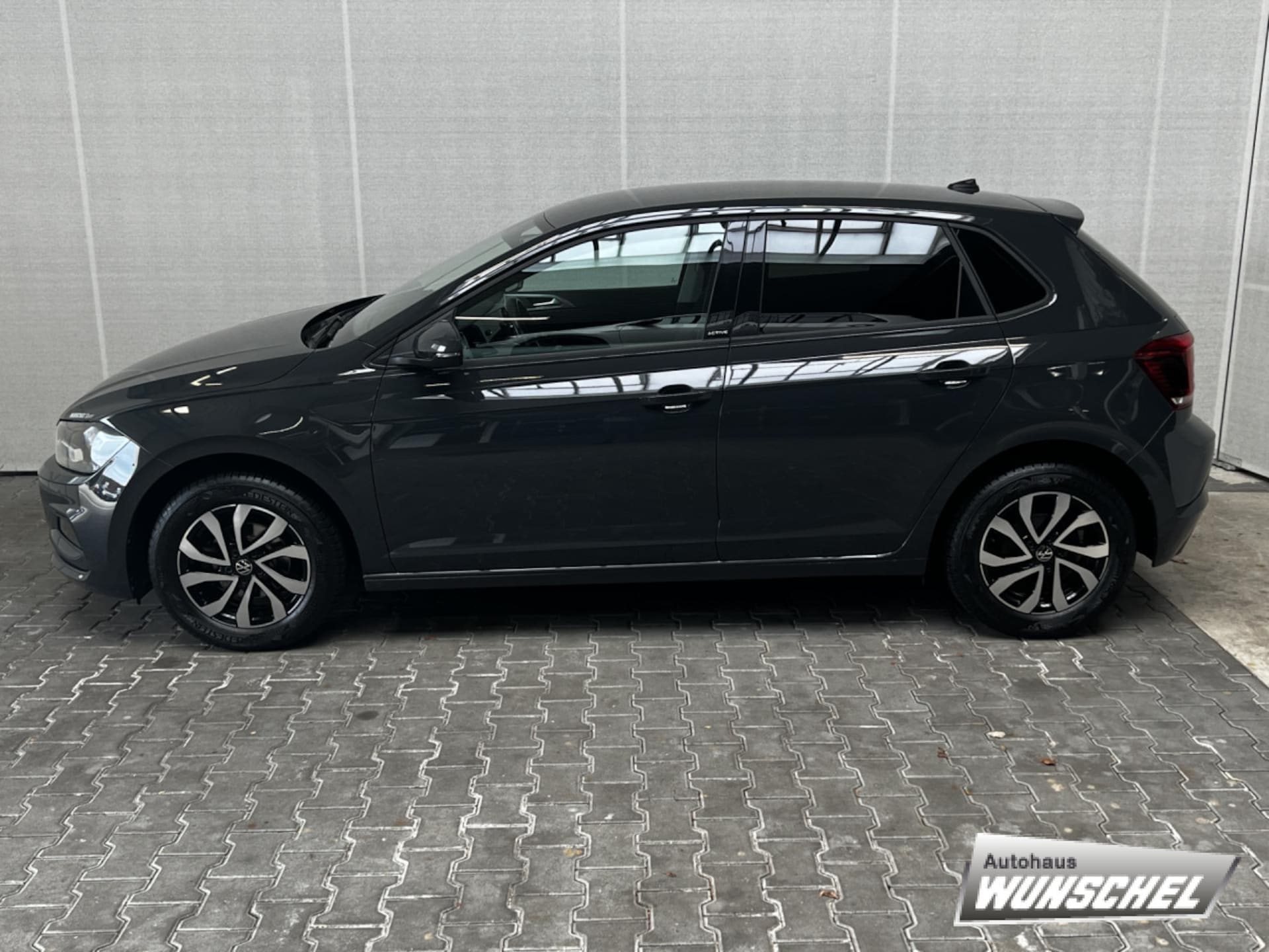 Volkswagen Polo Active