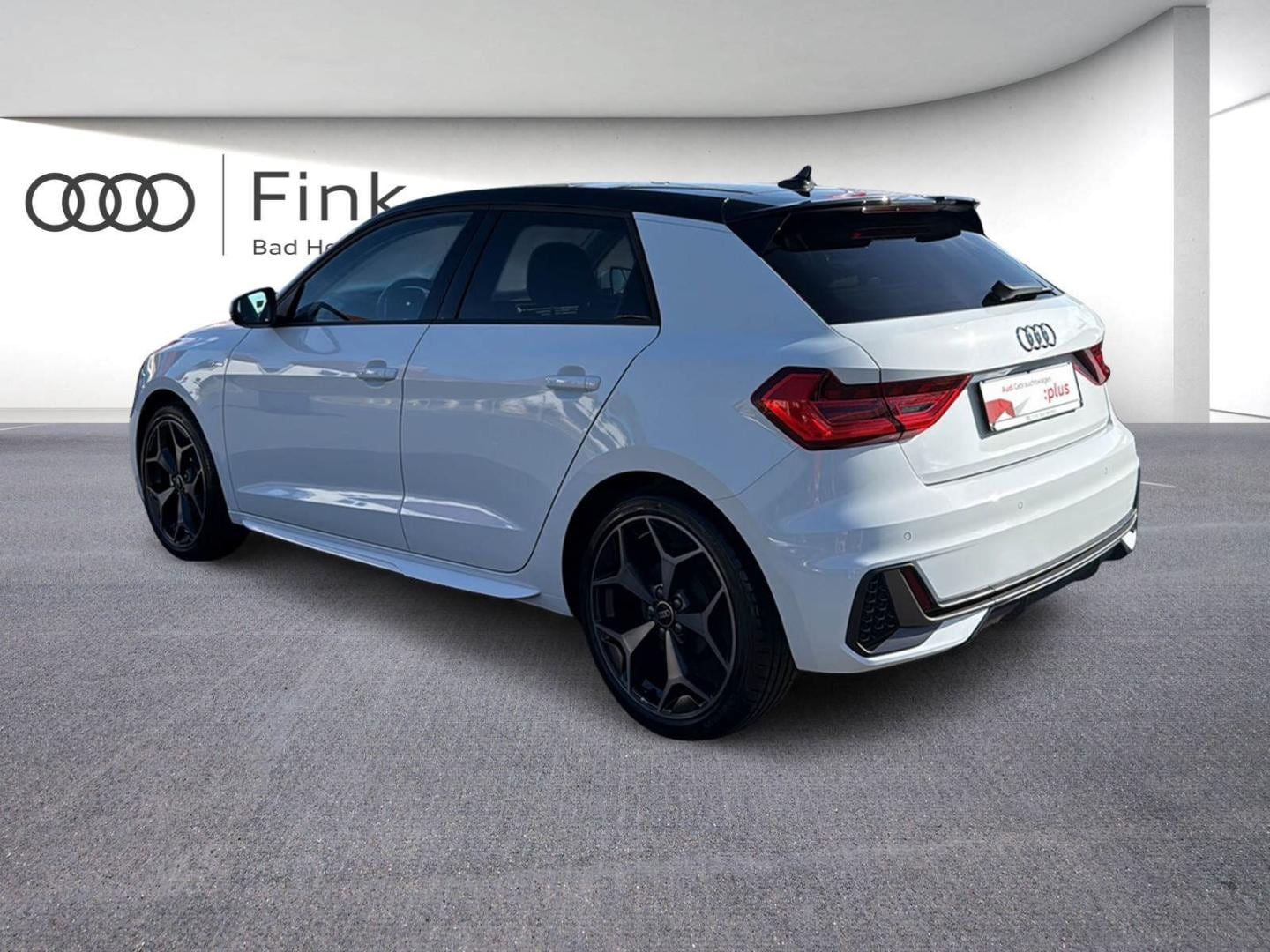 Bild über Audi A1 Sportback S line 25 TFSI S tronic - für weitere Informationen kontaktieren Sie den Audi Partner