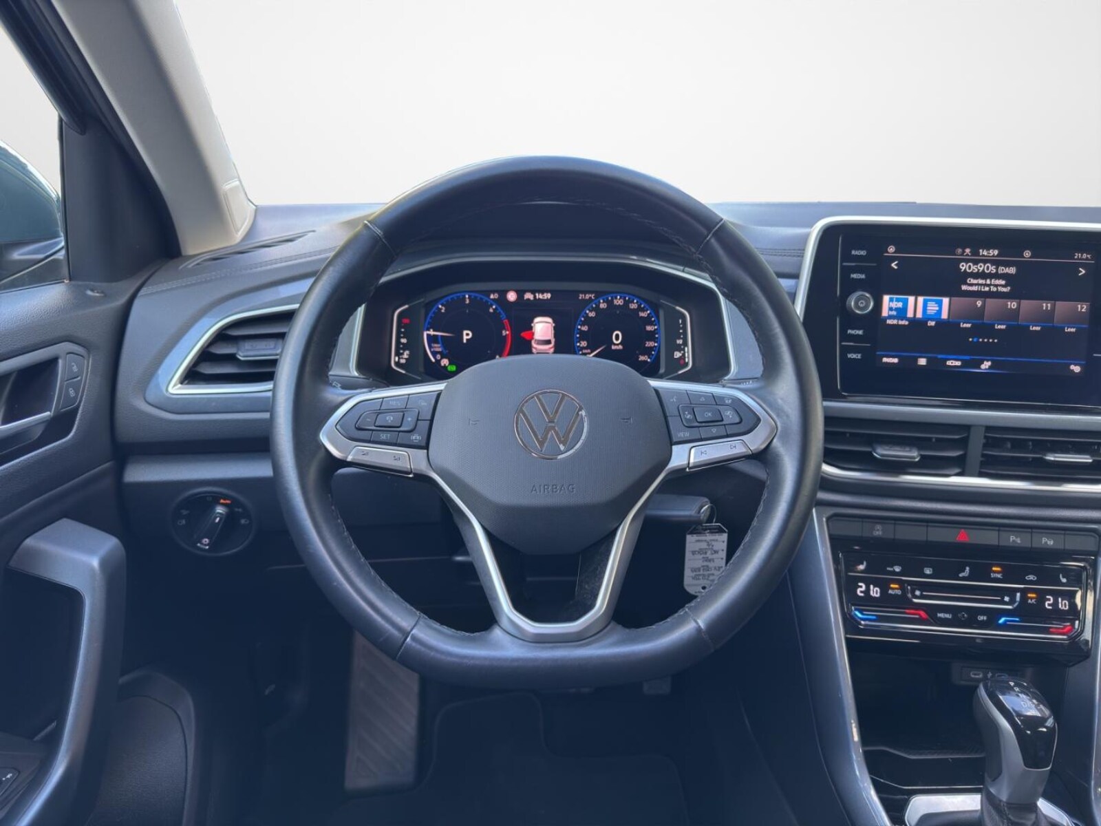 Volkswagen T-Roc – Bild 9