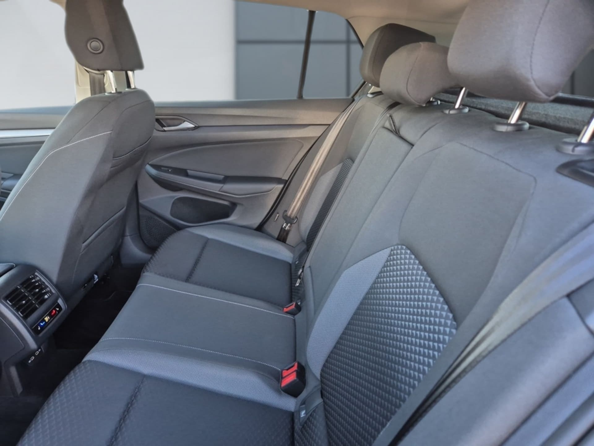 Volkswagen Golf Active