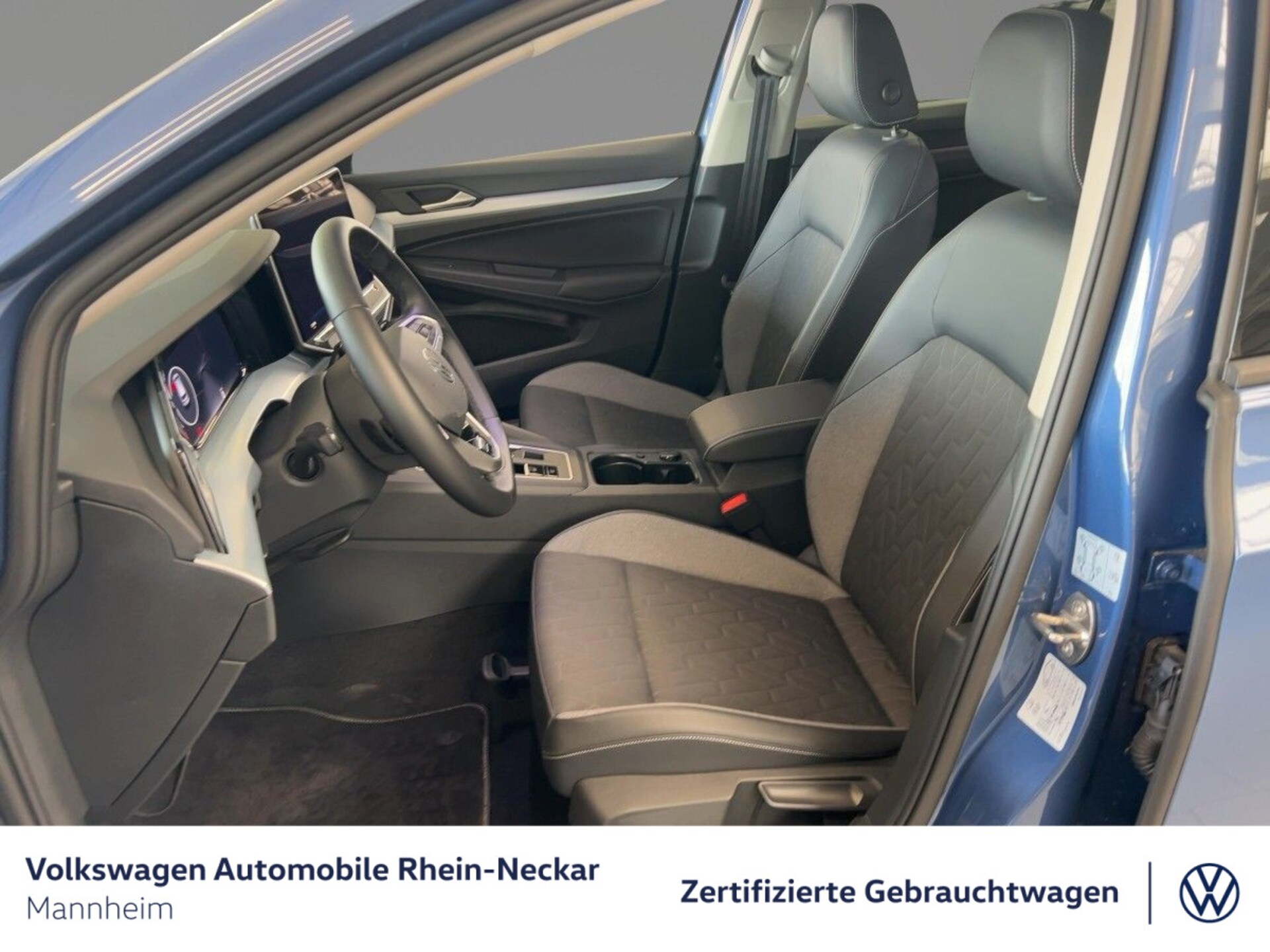 Volkswagen Golf Life
