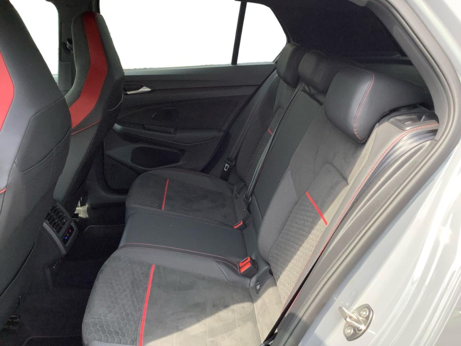 Volkswagen Golf – Bild 9