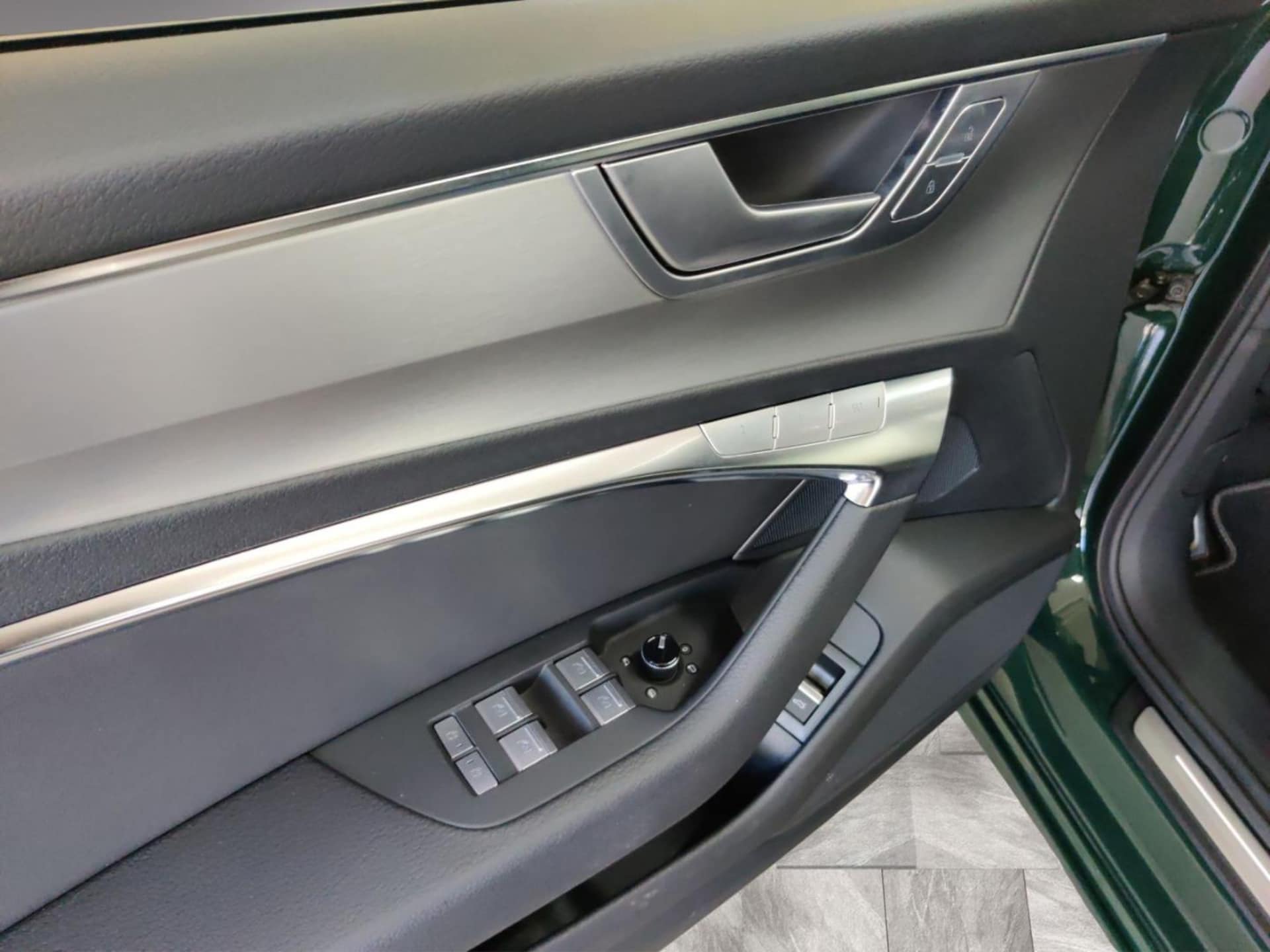 Audi S6 Avant