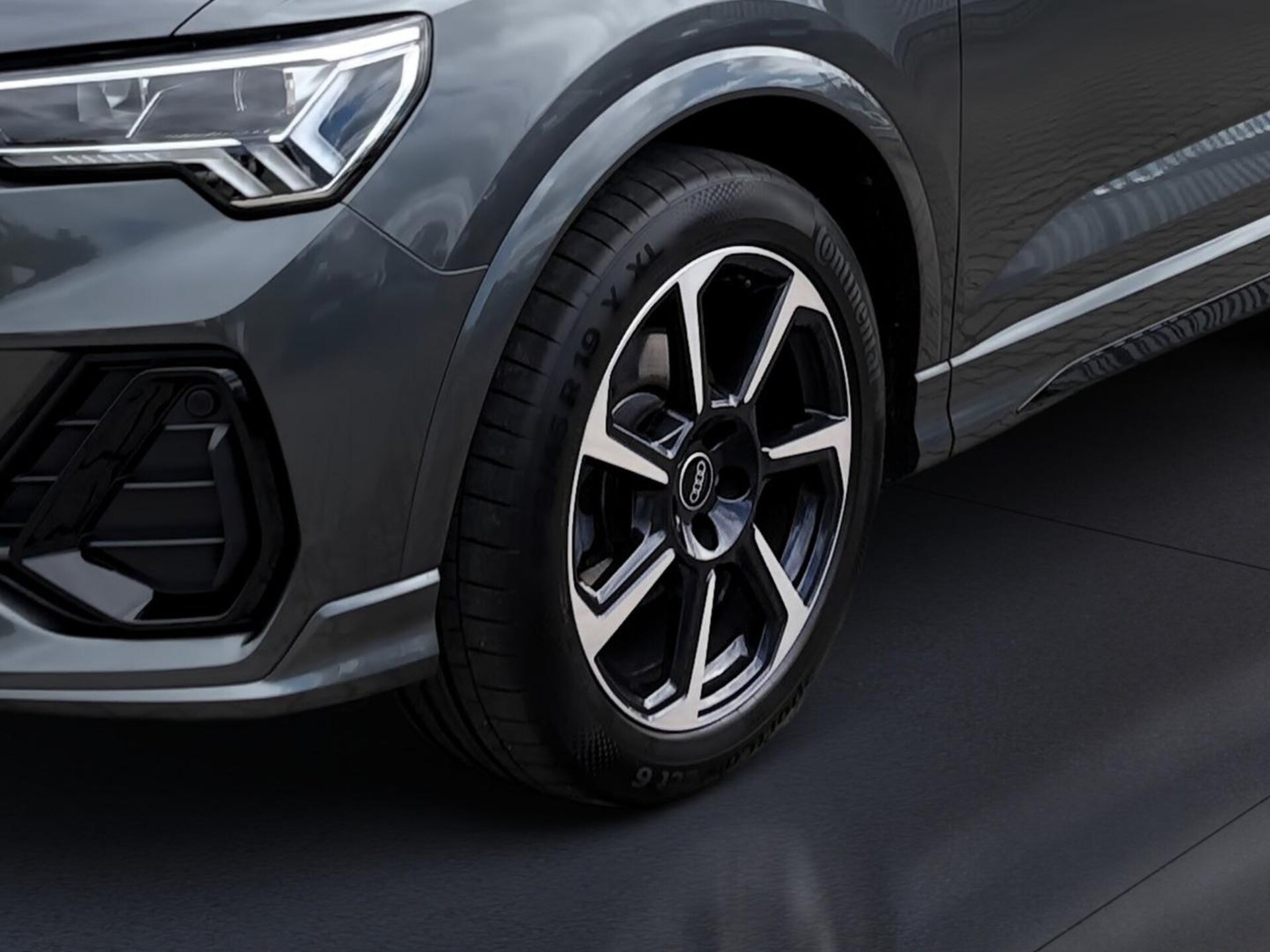 Audi Q3 Sportback S line