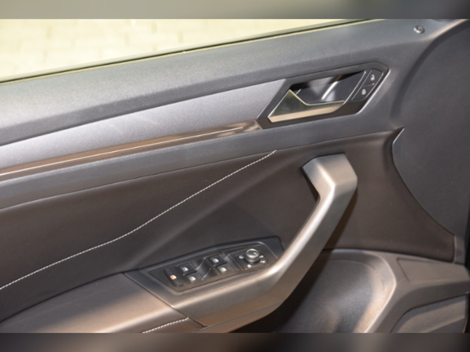 Volkswagen T-Roc – Bild 12