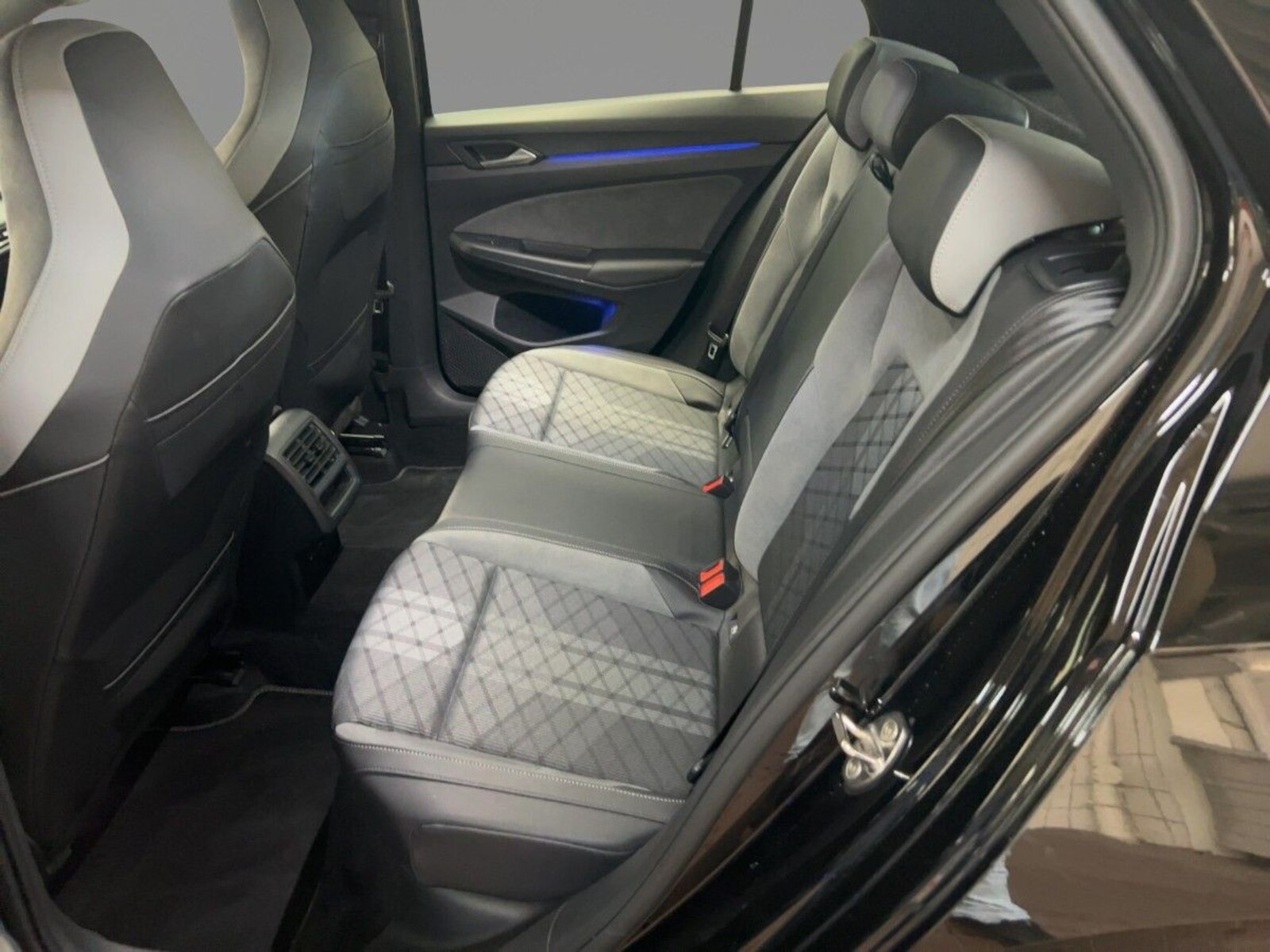 Volkswagen Golf – Bild 9