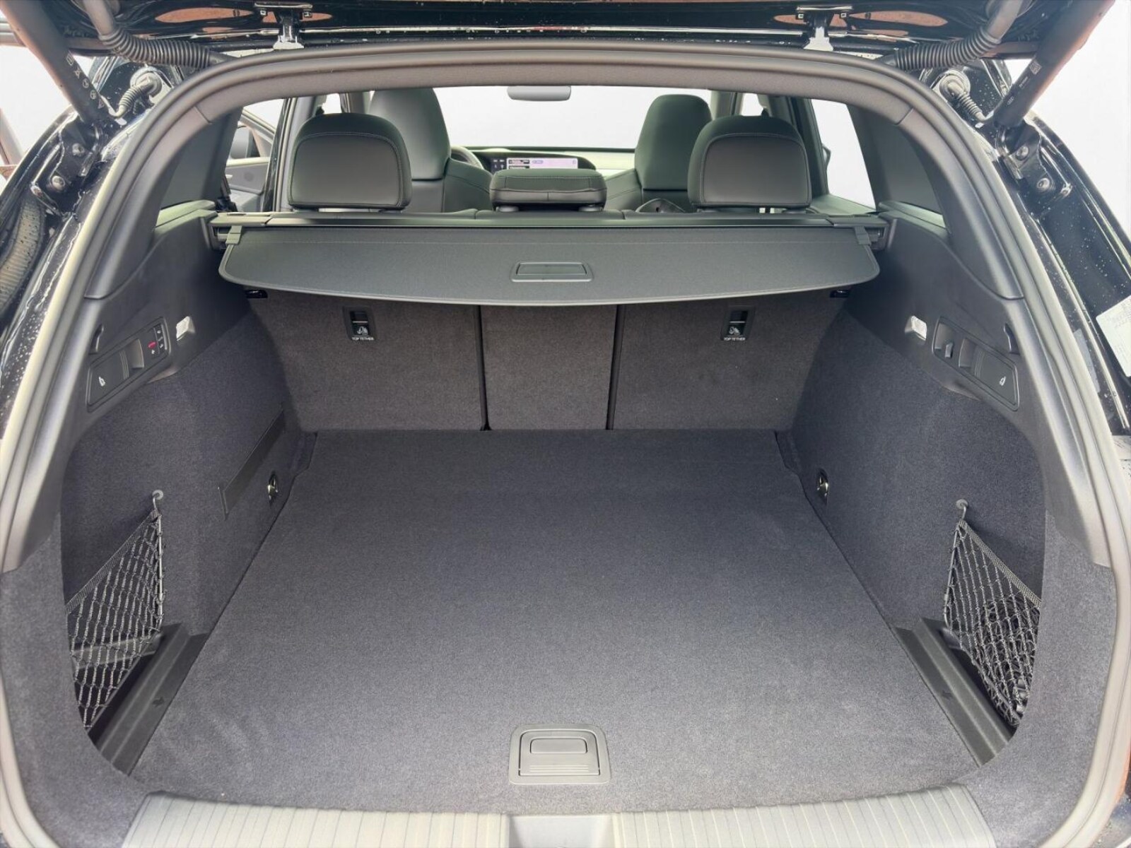 Audi Q6 e-tron – Bild 10
