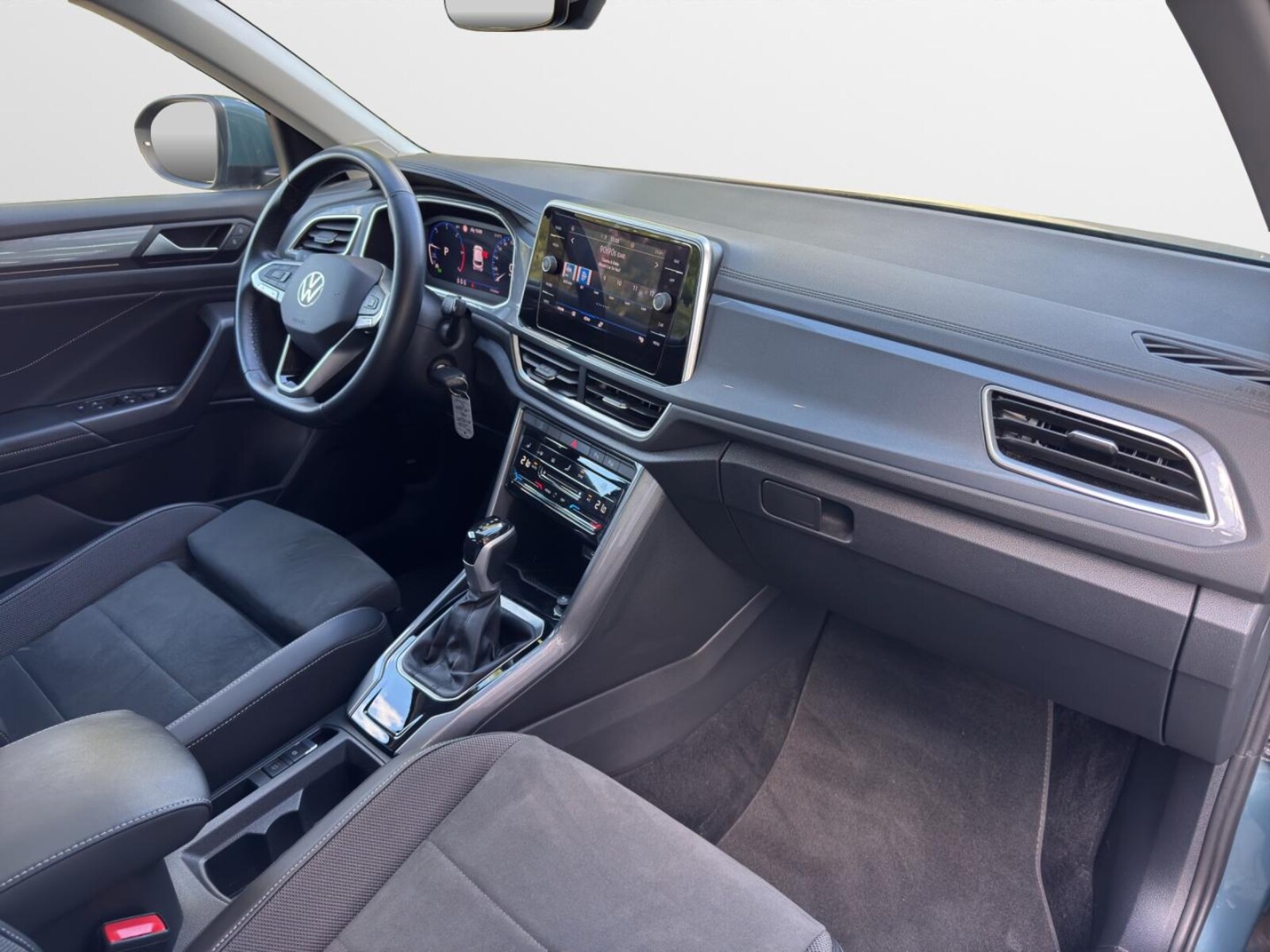 Volkswagen T-Roc – Bild 13