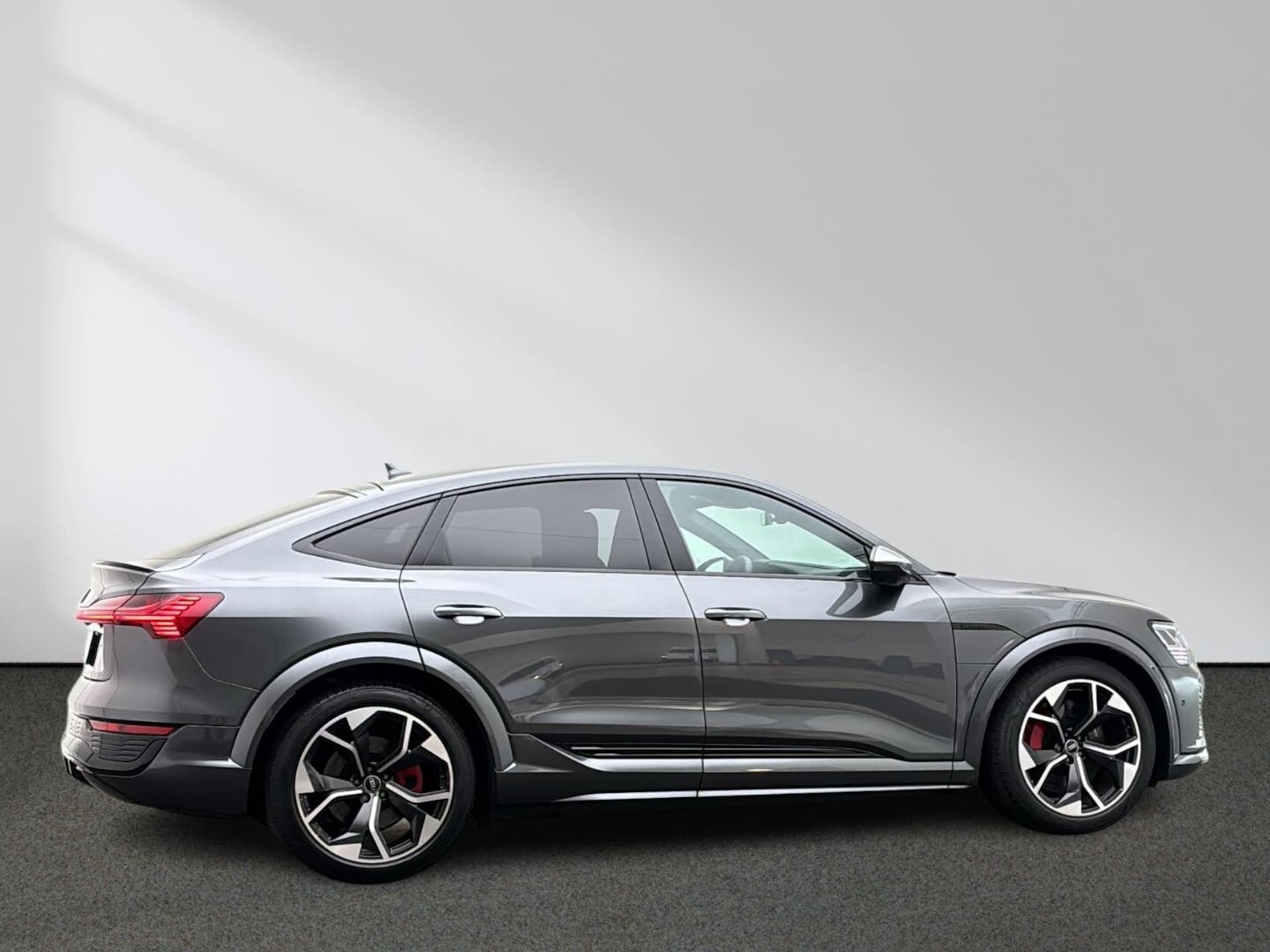 Audi SQ8 Sportback e-tron