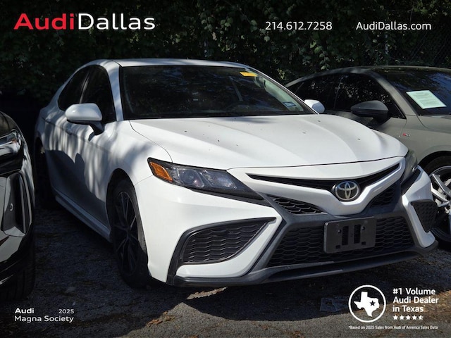 Photo of 2021 Toyota Camry