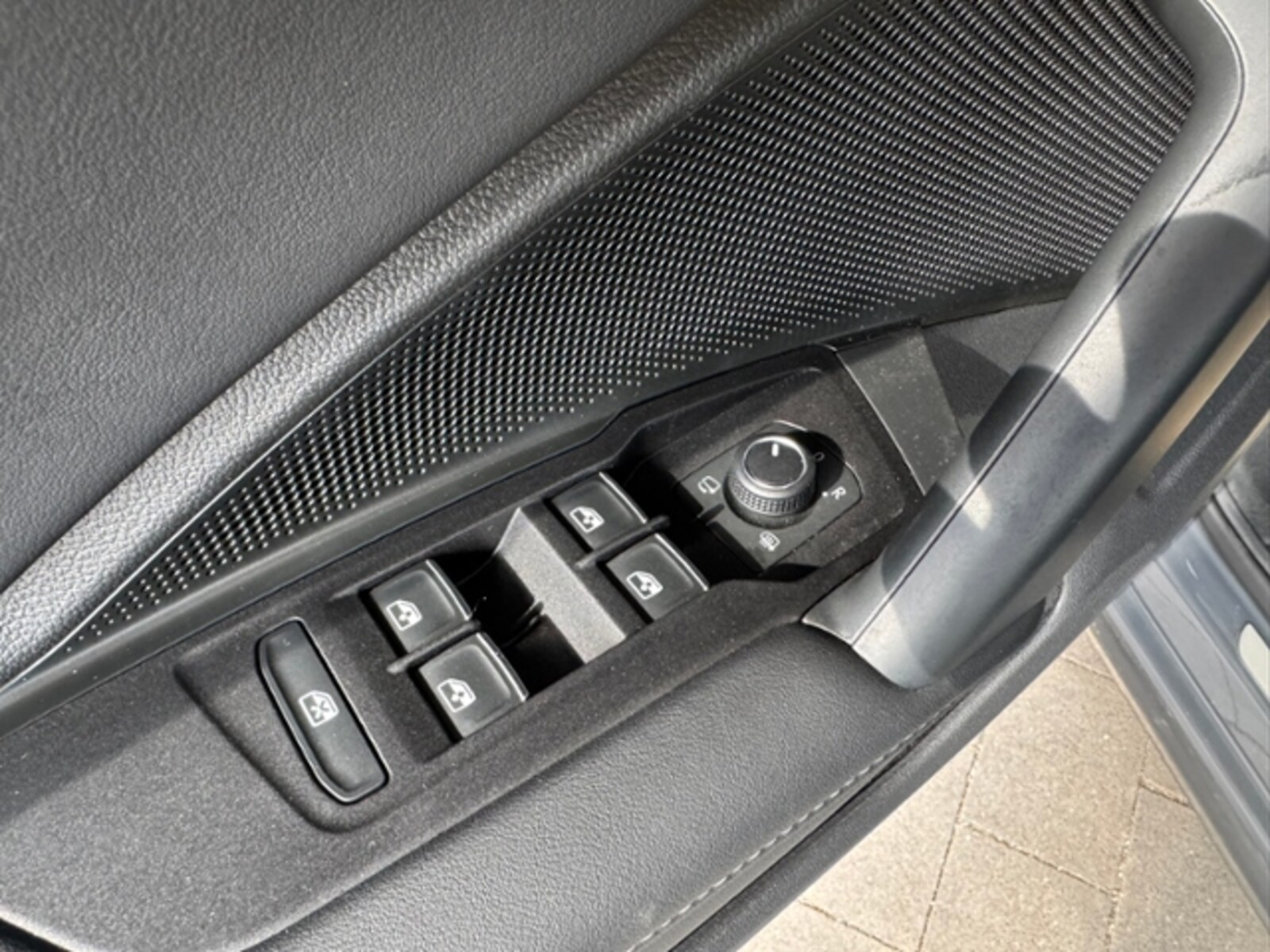Volkswagen Tiguan – Bild 12