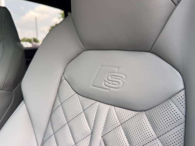 2026 Audi SQ8 Premium Plus - Photo 14