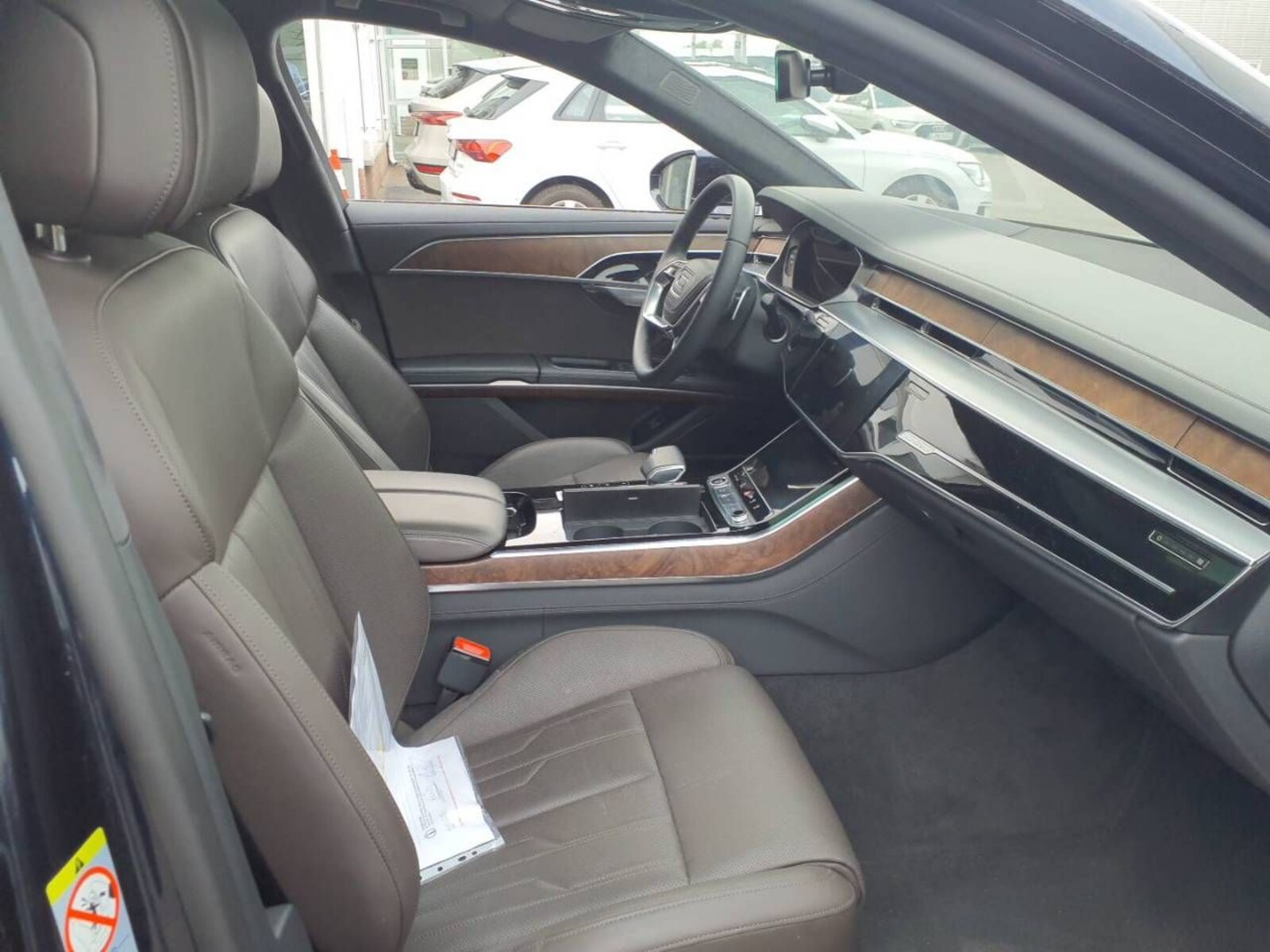 Audi A8 L – Bild 7