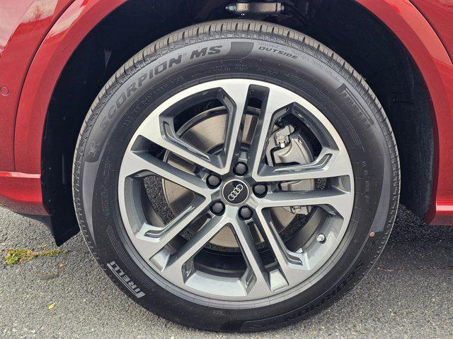 2025 Audi Q5 Premium - Photo 8