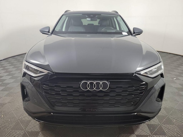 2024 Audi Q8 e-tron