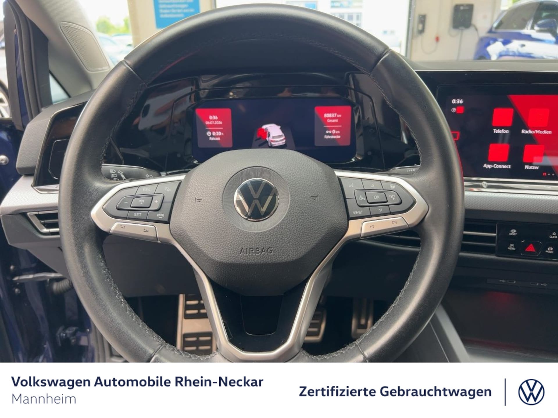 Volkswagen Golf Active