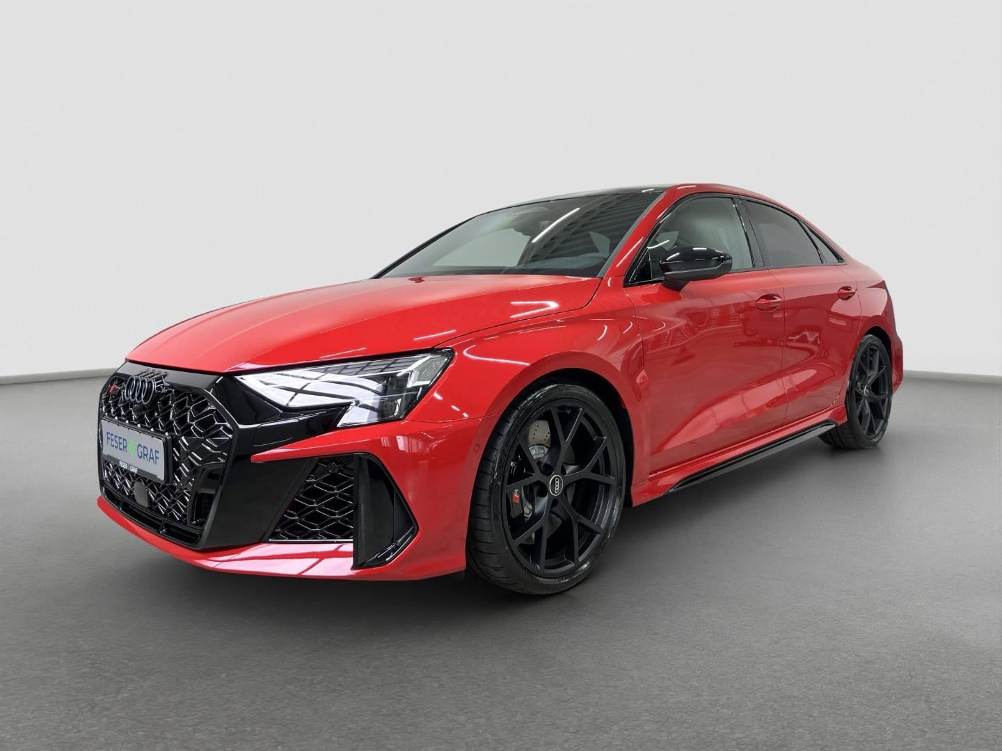 Bild über Audi RS 3 Limousine TFSI quattro 294 kW S tronic - für weitere Informationen kontaktieren Sie den Audi Partner