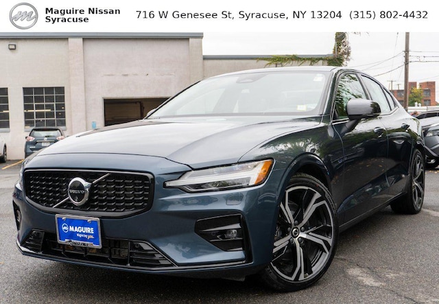2024 Volvo S60 Plus