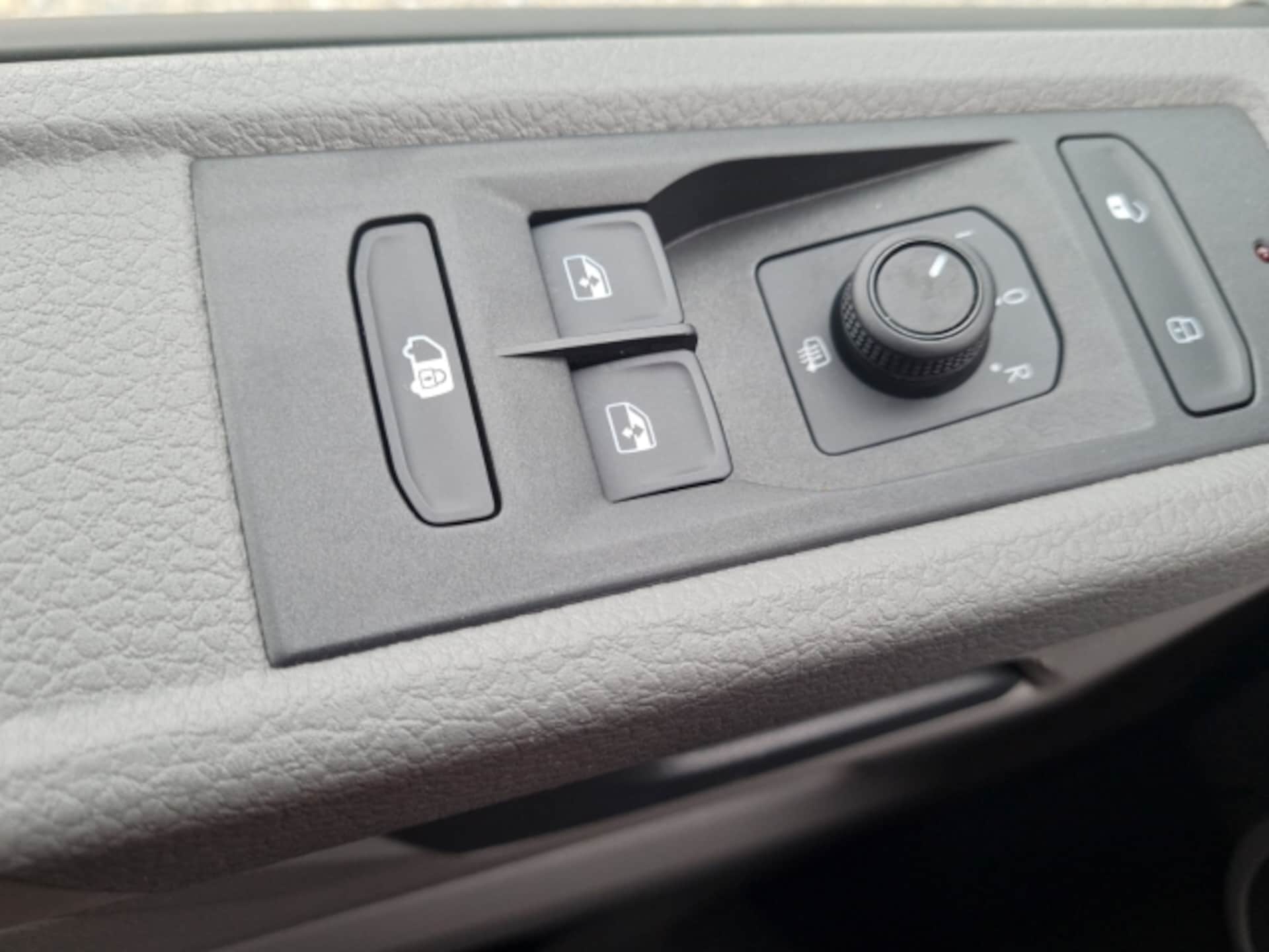 Volkswagen T6.1 Transporter Kasten kurzer Radstand