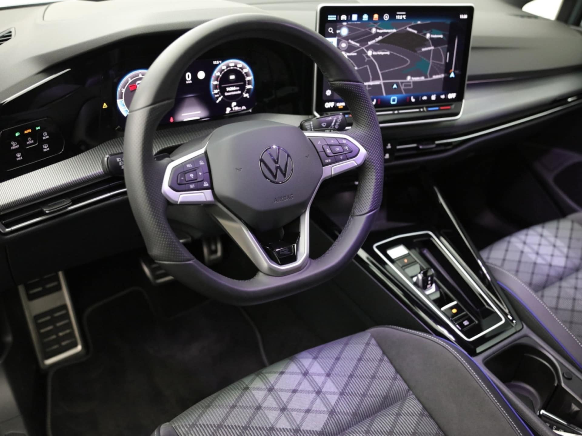 Volkswagen Golf Variant R-Line