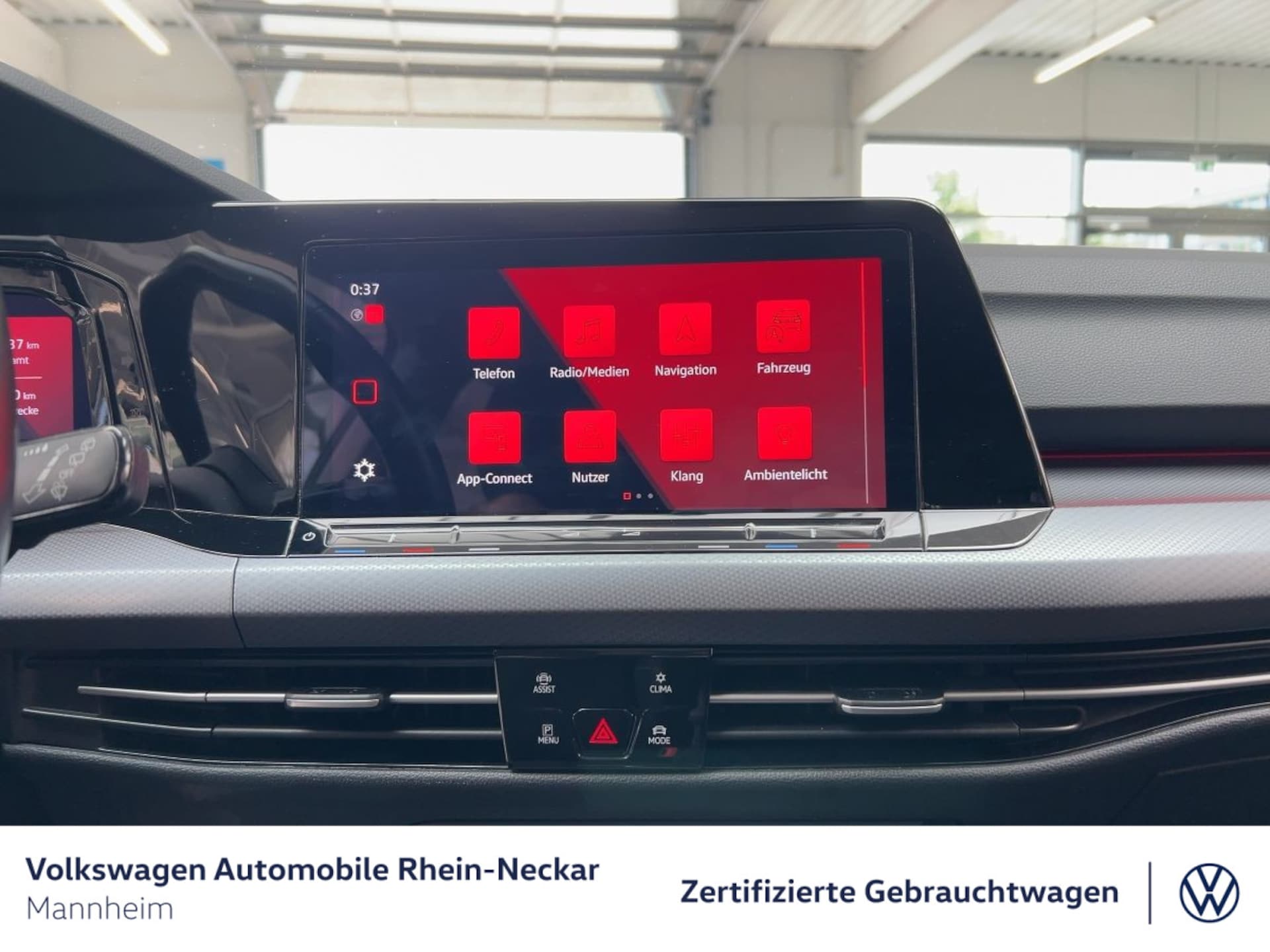 Volkswagen Golf Active