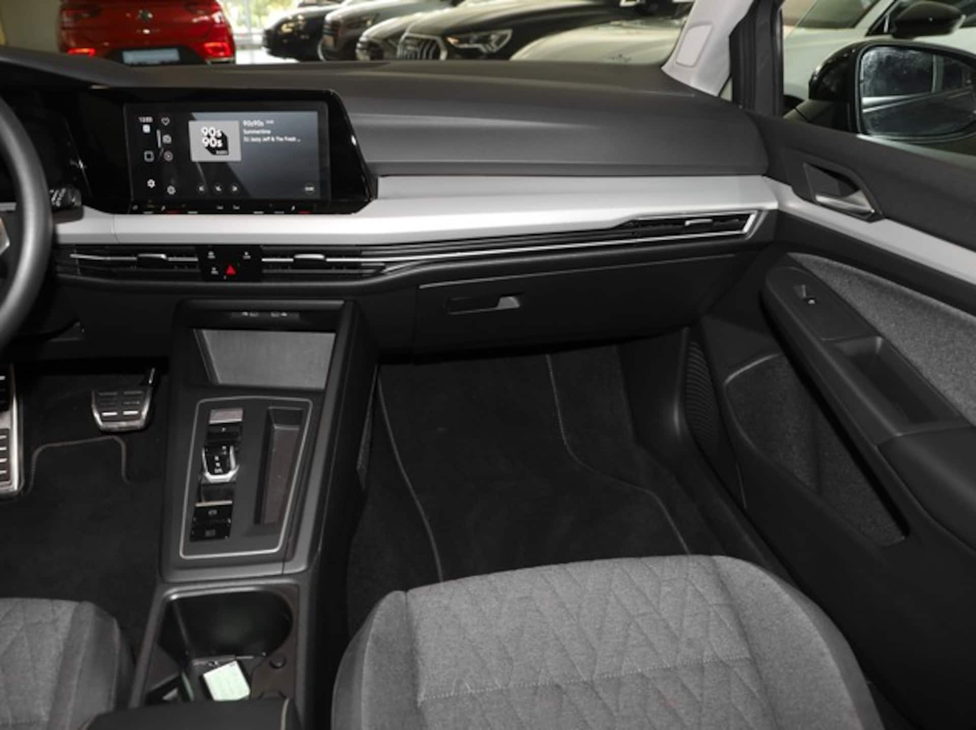 Volkswagen Golf MOVE