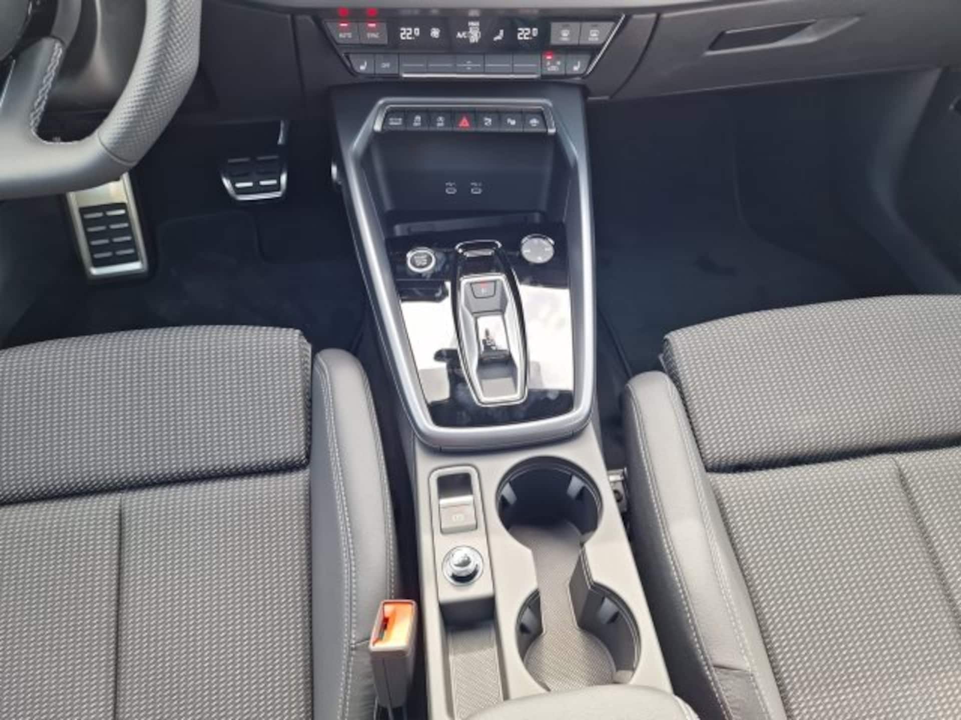 Audi A3 Sportback S line