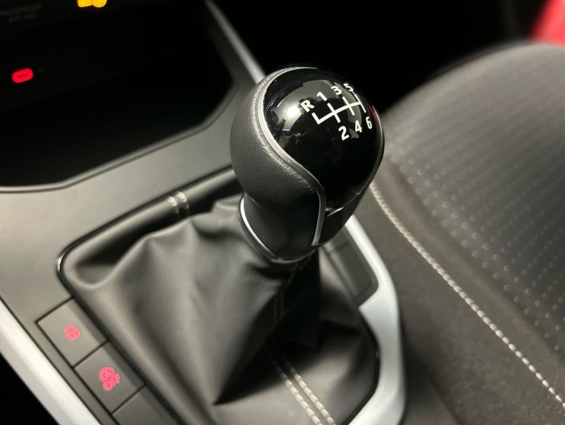 SEAT Arona Style