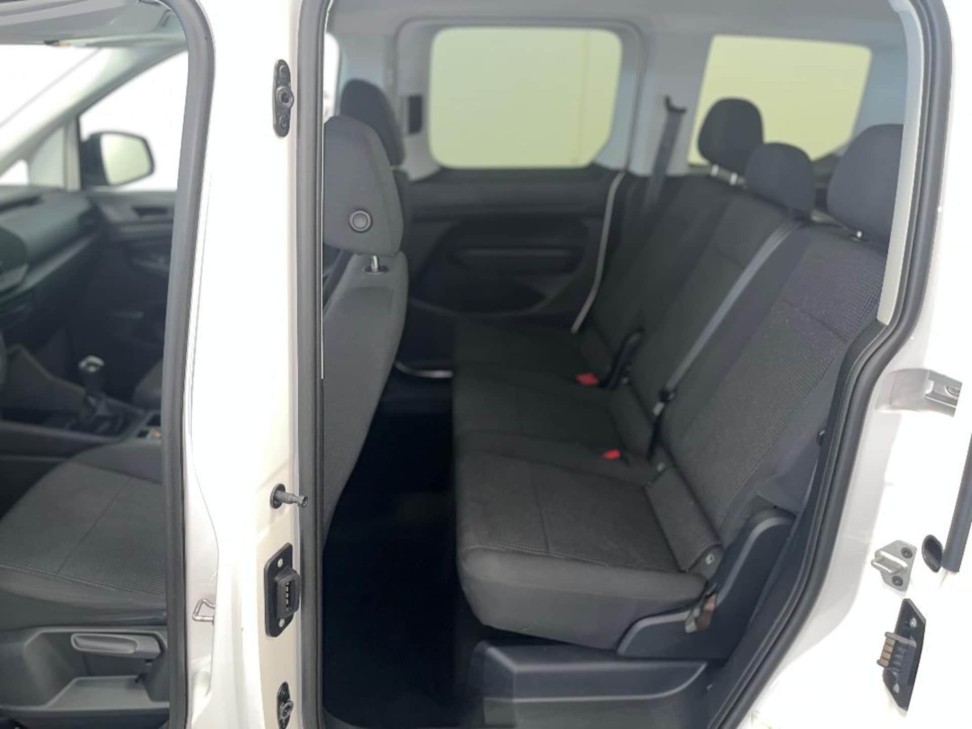 Volkswagen Caddy Basis-Modell